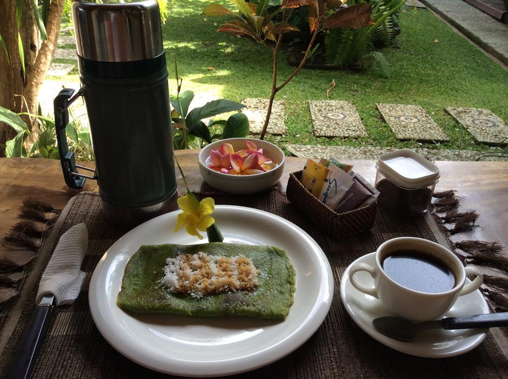 Hotel Puri Bayu à Ubud Extérieur photo
