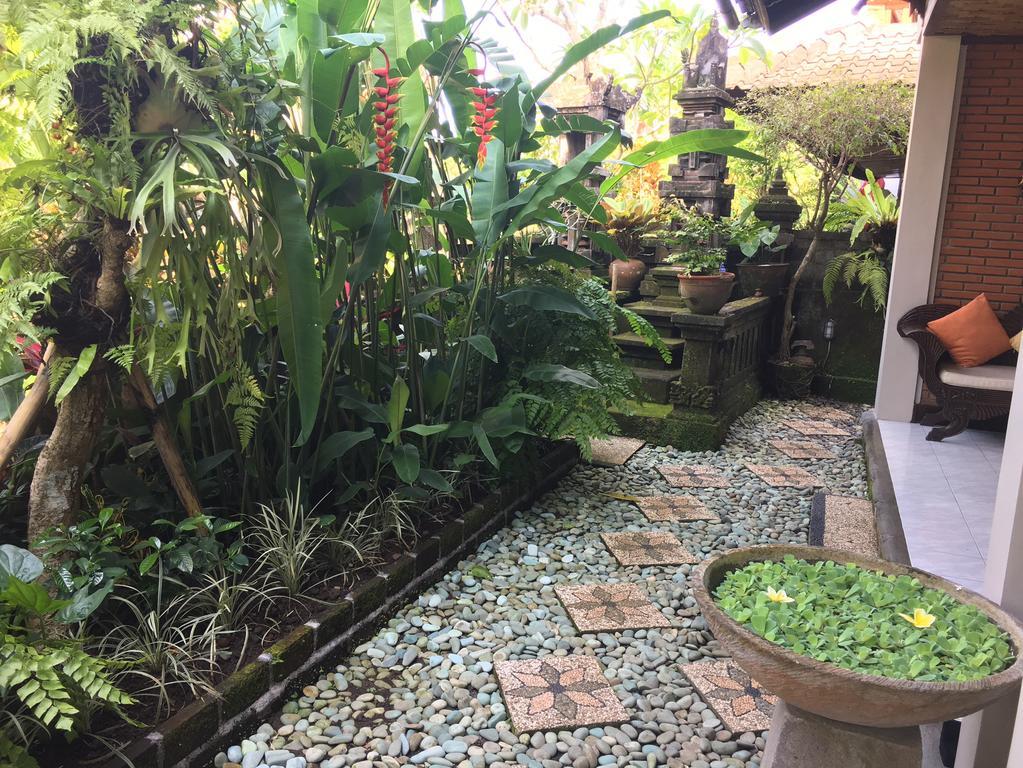 Hotel Puri Bayu à Ubud Extérieur photo